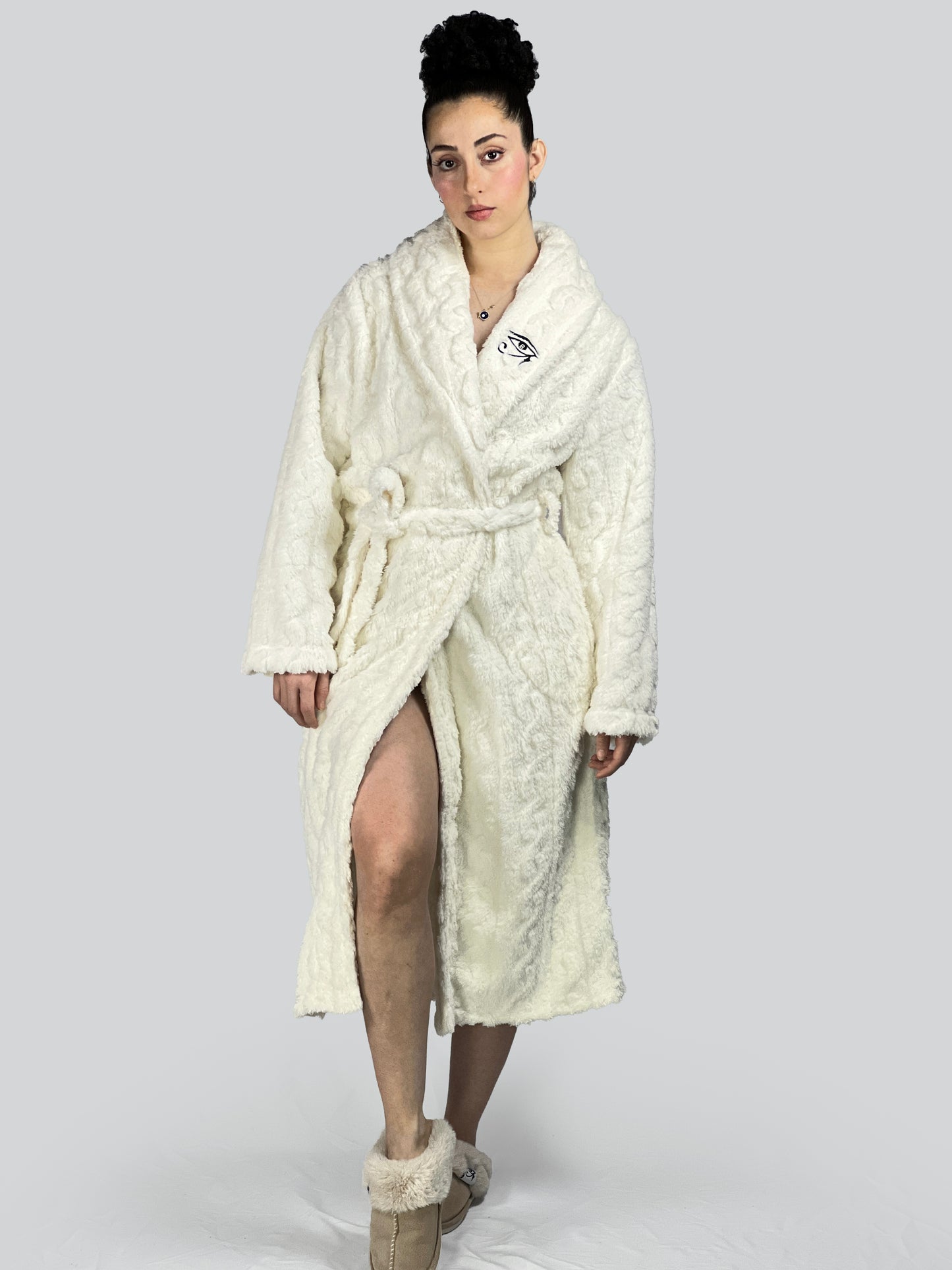 Eve Robe (OFF WHITE)