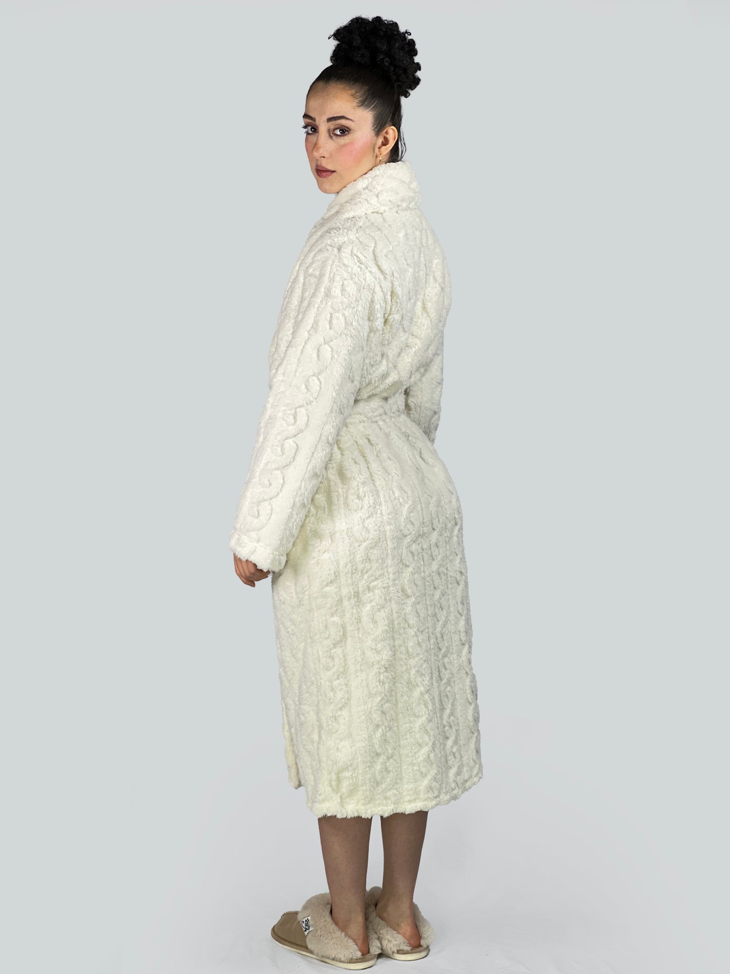 Eve Robe (OFF WHITE)