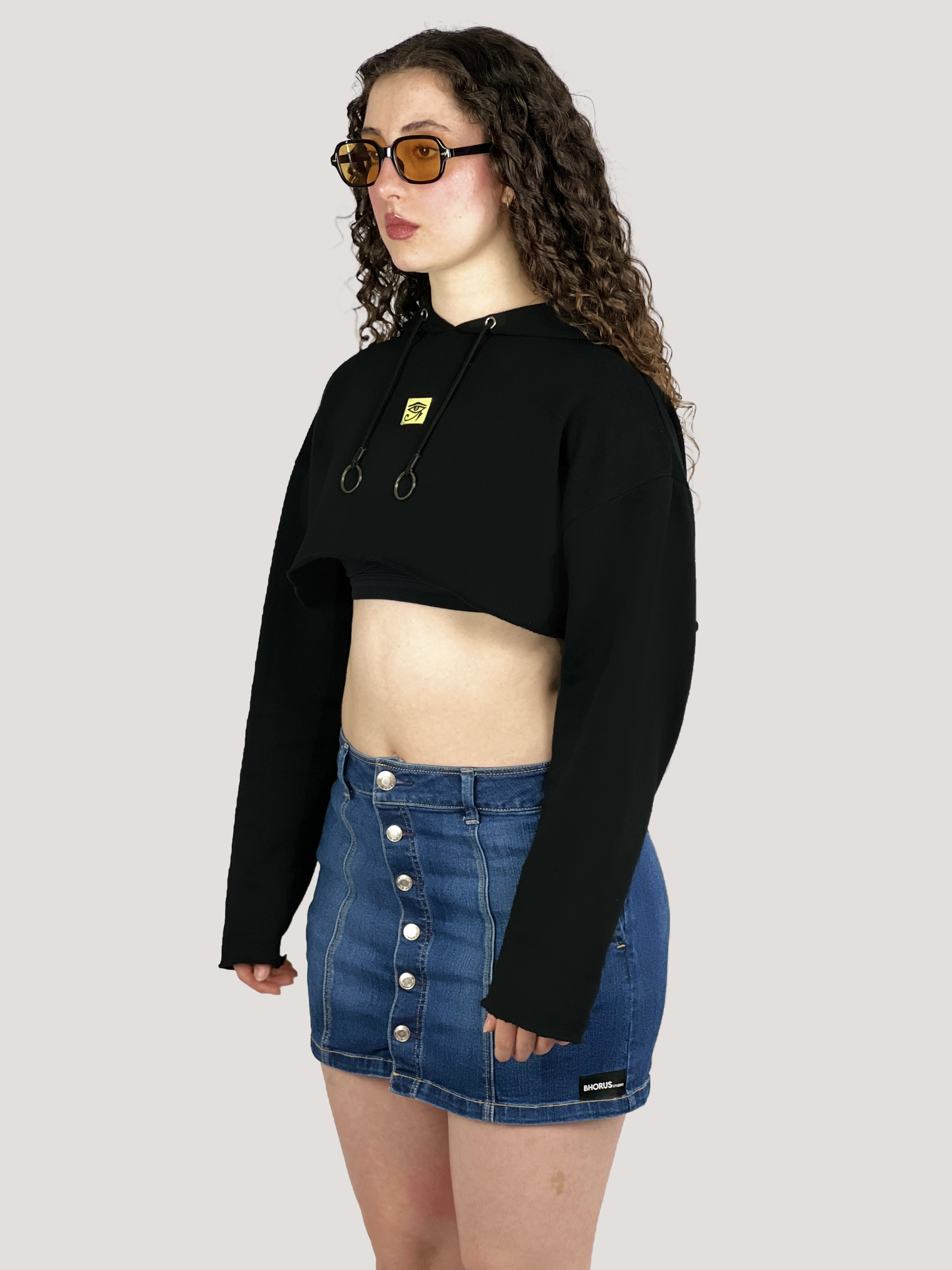 BLACK CROP GRNADE HOODIE